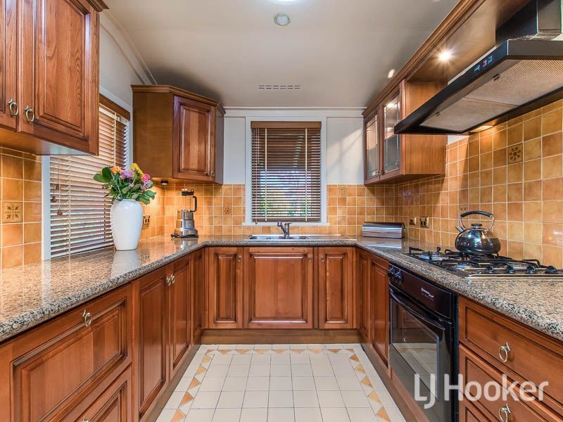 5 Klem Avenue, Manning WA 6152