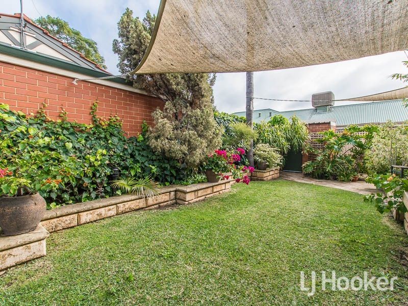 5 Klem Avenue, Manning WA 6152