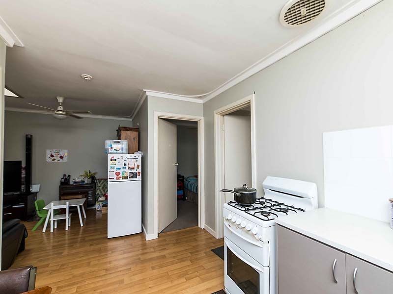 17B Temby Street, Beckenham WA 6107