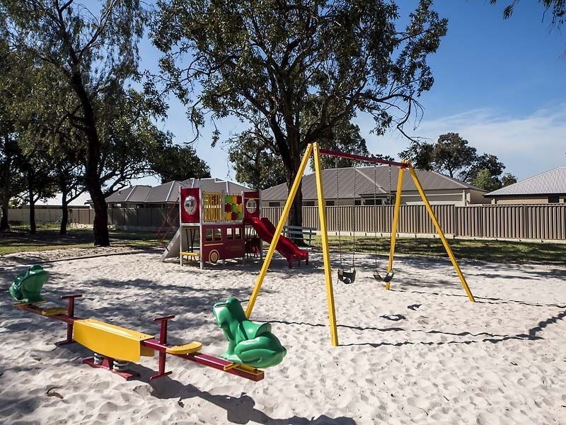 17B Temby Street, Beckenham WA 6107