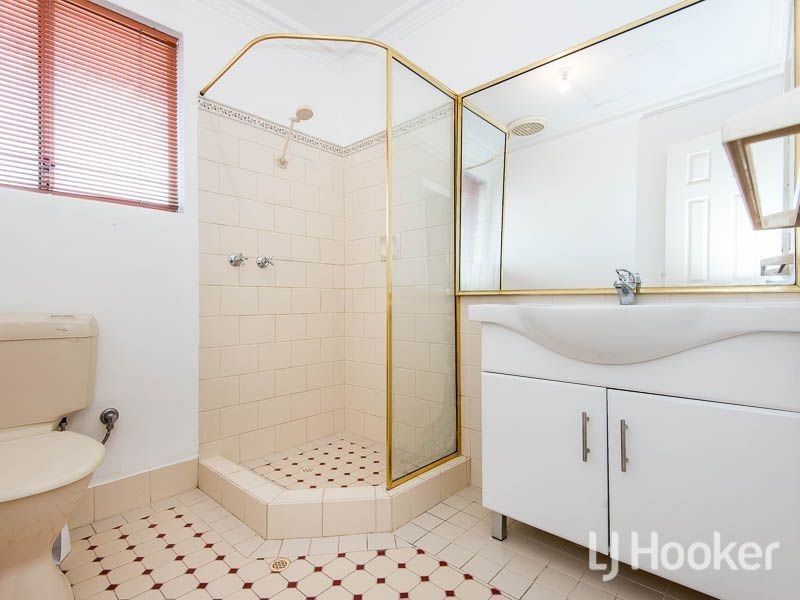 19 Oswald Street, Victoria Park WA 6100