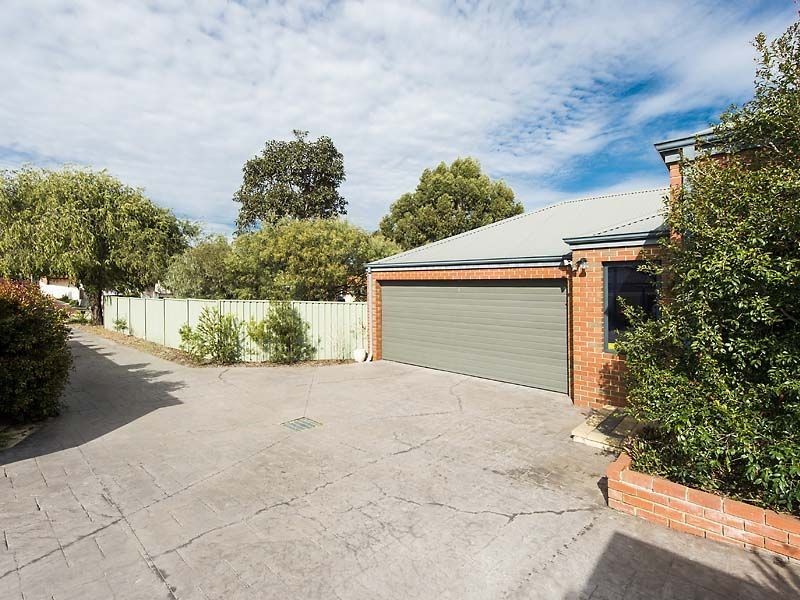 33A Wyndham Street, St James WA 6102