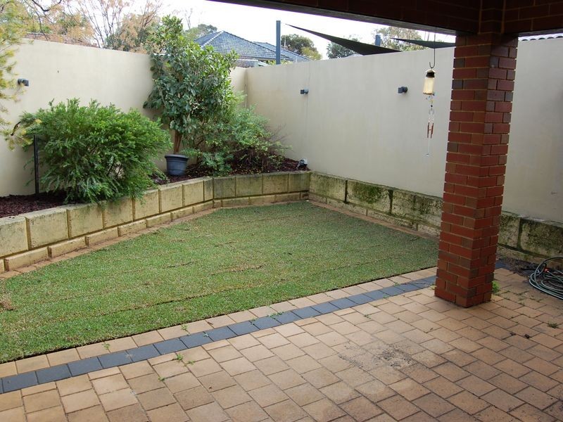 33A Wyndham Street, St James WA 6102