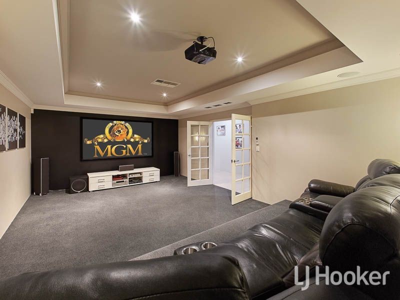 77 Copperback Circle, Huntingdale WA 6110