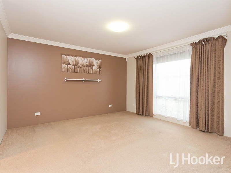 77 Copperback Circle, Huntingdale WA 6110