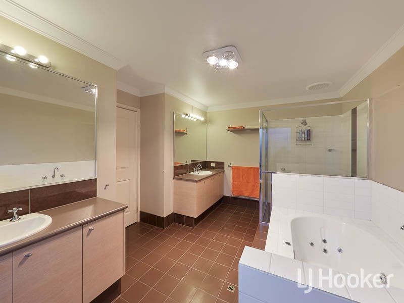 77 Copperback Circle, Huntingdale WA 6110