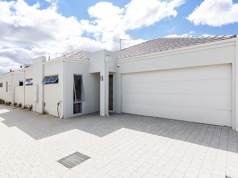 42B St Albans Road, Nollamara WA 6061