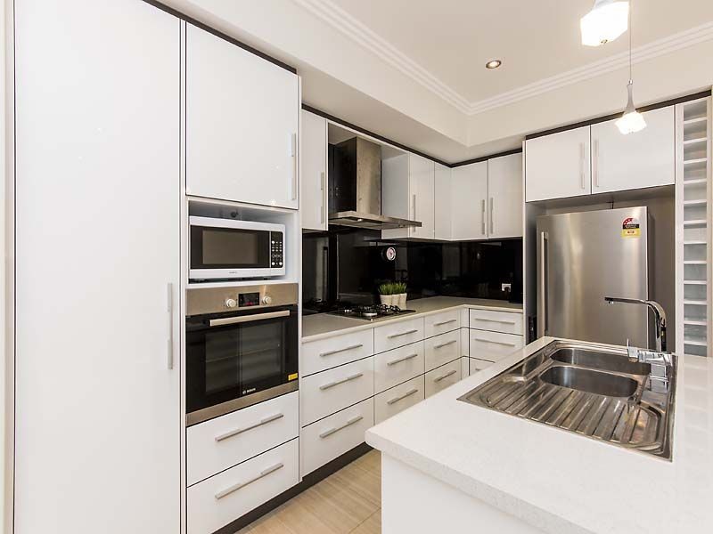 42B St Albans Road, Nollamara WA 6061