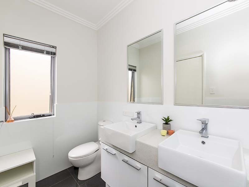 42B St Albans Road, Nollamara WA 6061