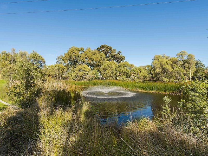 37 Eudanda Place, Cannington WA 6107