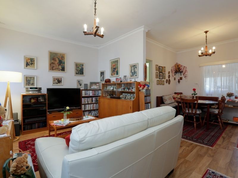 120 Enfield Street, Lathlain WA 6100