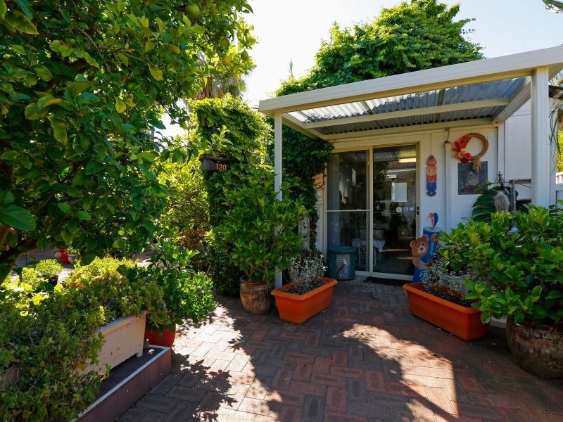 120 Enfield Street, Lathlain WA 6100