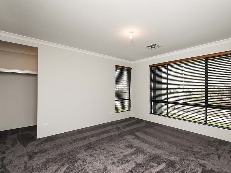 43 Axbridge Grange, Alkimos WA 6038