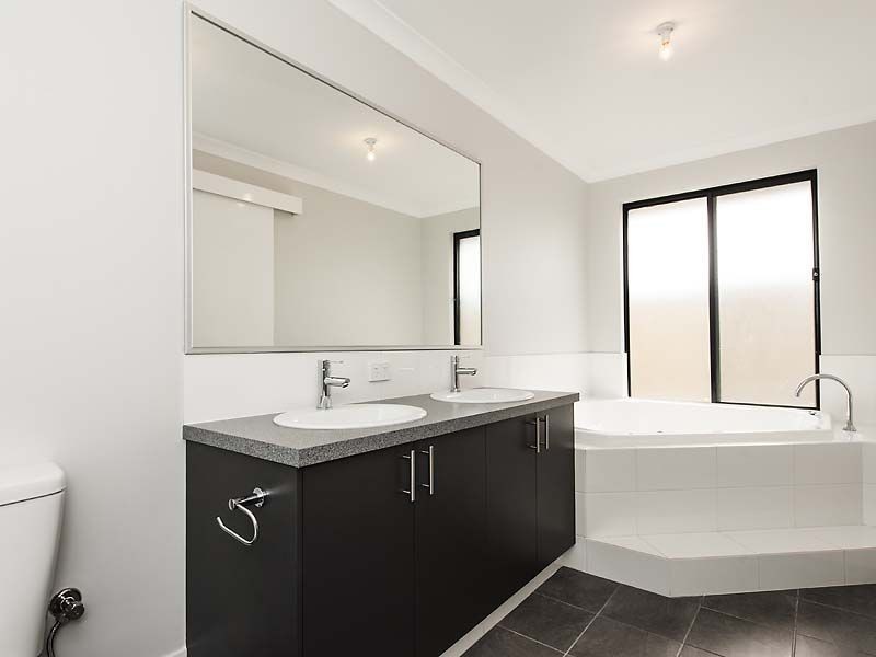 43 Axbridge Grange, Alkimos WA 6038