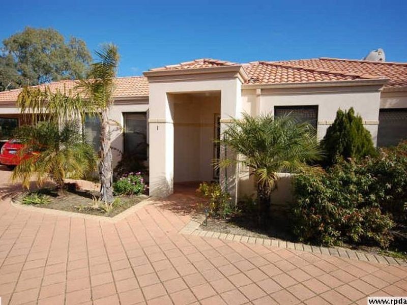 1/19 Holton Way, Cannington WA 6107