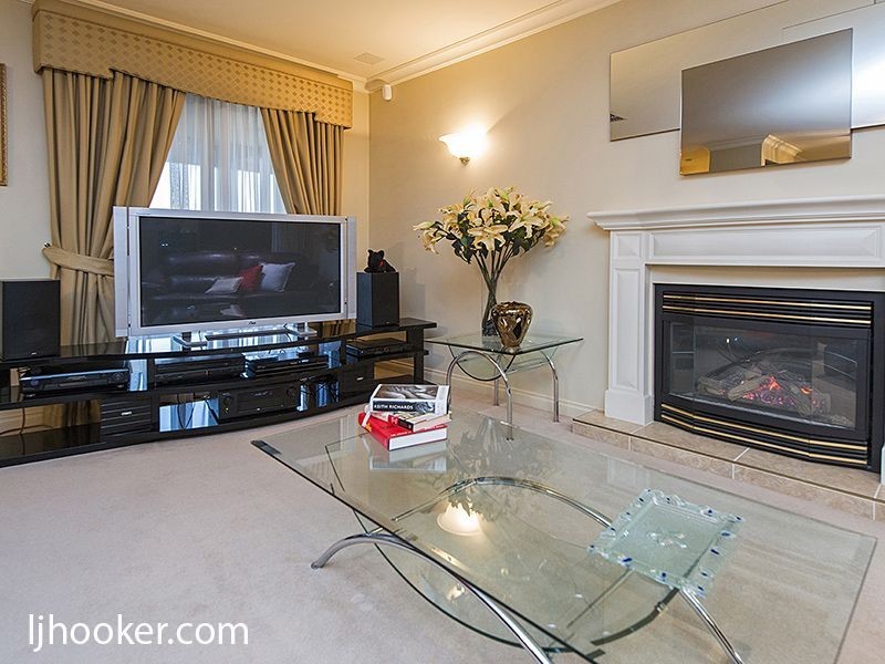 25 Marcus Avenue, Booragoon WA 6154