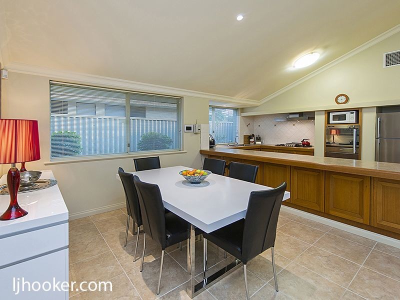 25 Marcus Avenue, Booragoon WA 6154