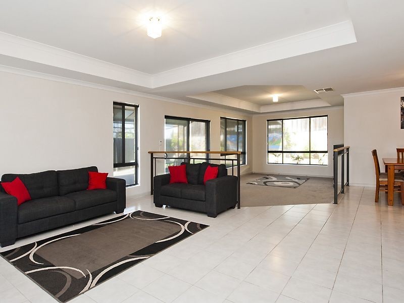 1 Farnell Lane, Aveley WA 6069