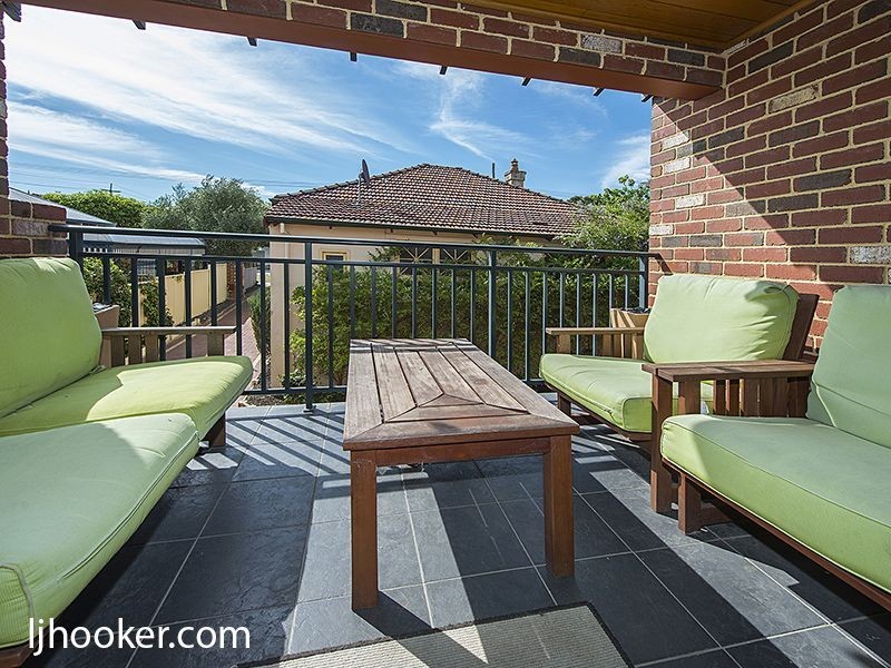 18A McMillan Street, Victoria Park WA 6100