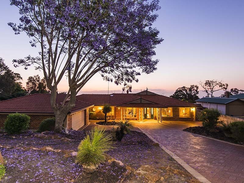 41 Brine Road, Kalamunda WA 6076