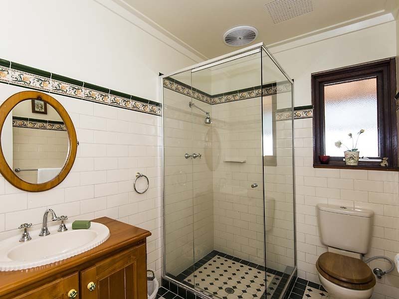 41 Brine Road, Kalamunda WA 6076