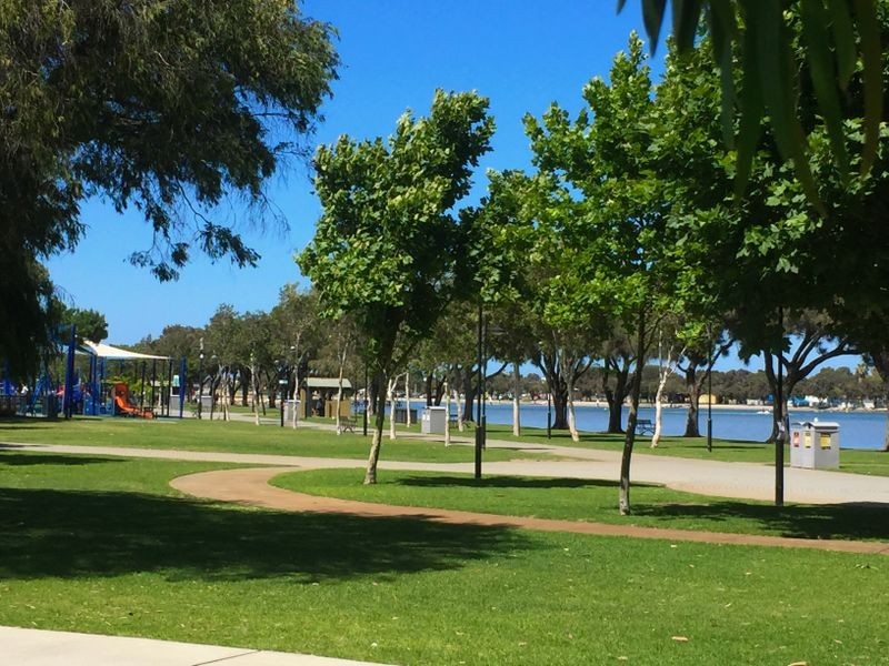 47 Cooper Street, Mandurah WA 6210