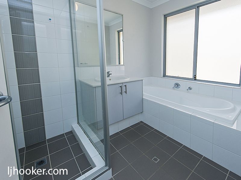 2/8 Hotchkin Place, Kewdale WA 6105