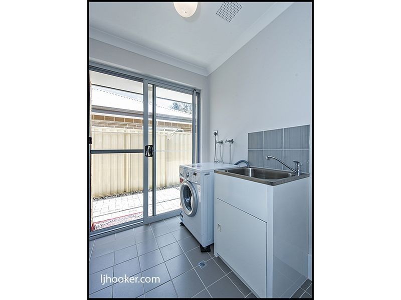 2/8 Hotchkin Place, Kewdale WA 6105