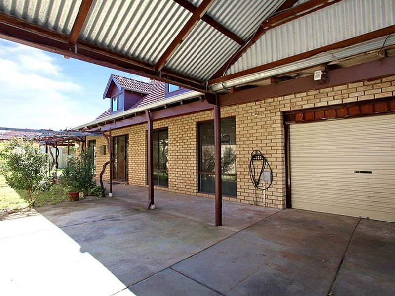 20A Merton Street, Victoria Park WA 6100