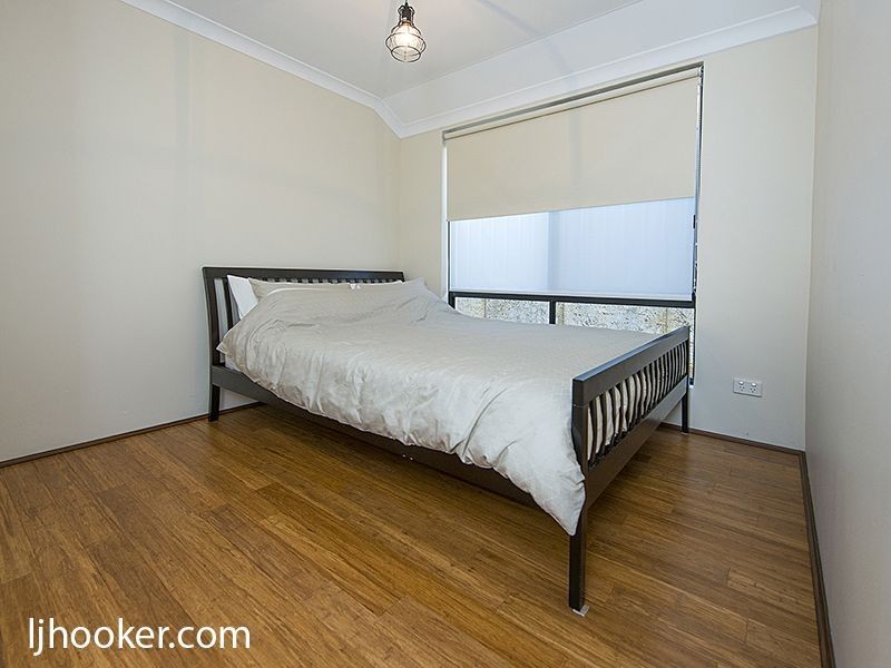 12 Petersfield Lane, Wellard WA 6170