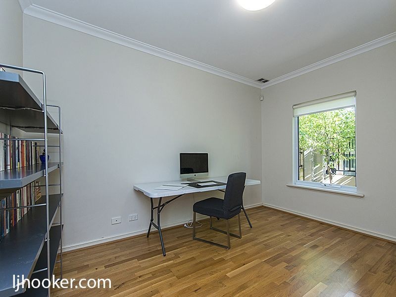 94 Sunbury Road, Victoria Park WA 6100