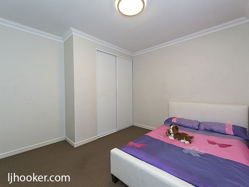 94 Sunbury Road, Victoria Park WA 6100