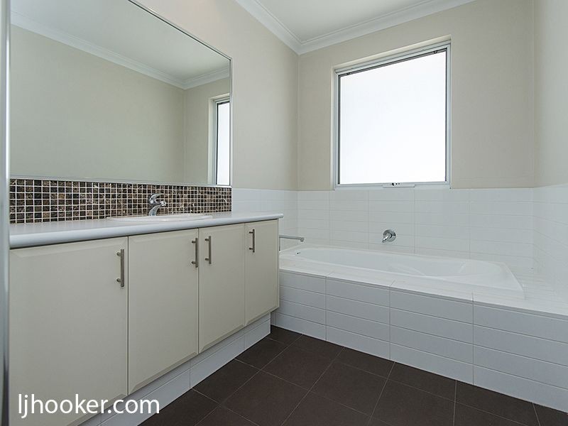 94 Sunbury Road, Victoria Park WA 6100