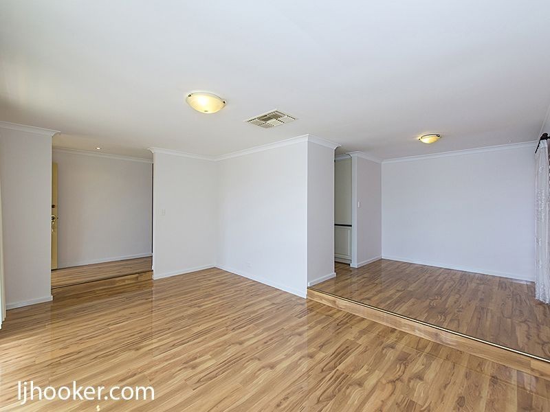 12 Lagoon Heights, Ballajura WA 6066