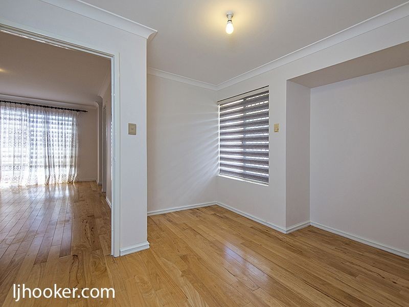 12 Lagoon Heights, Ballajura WA 6066