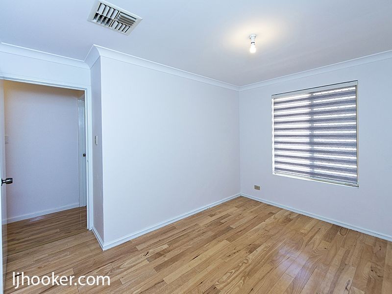 12 Lagoon Heights, Ballajura WA 6066