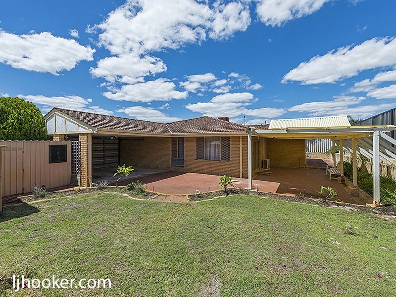 12 Lagoon Heights, Ballajura WA 6066