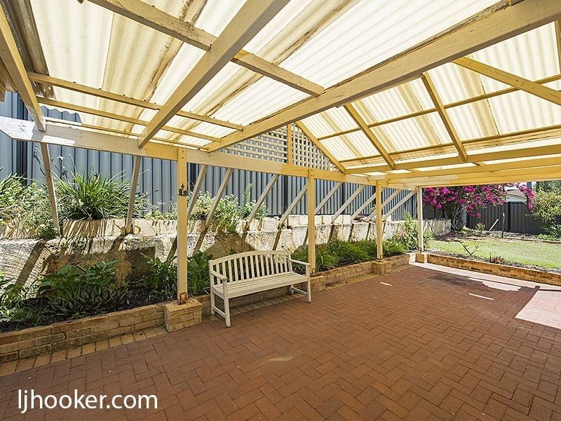 12 Lagoon Heights, Ballajura WA 6066