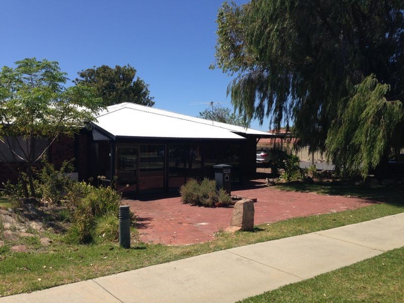 21 Mills Street, Cannington WA 6107