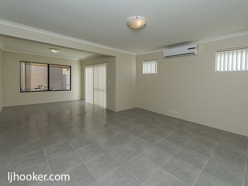 2/137 Fitzroy Road, Rivervale WA 6103