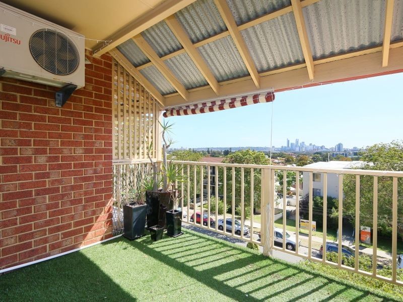 10/12 King George Street, Victoria Park WA 6100