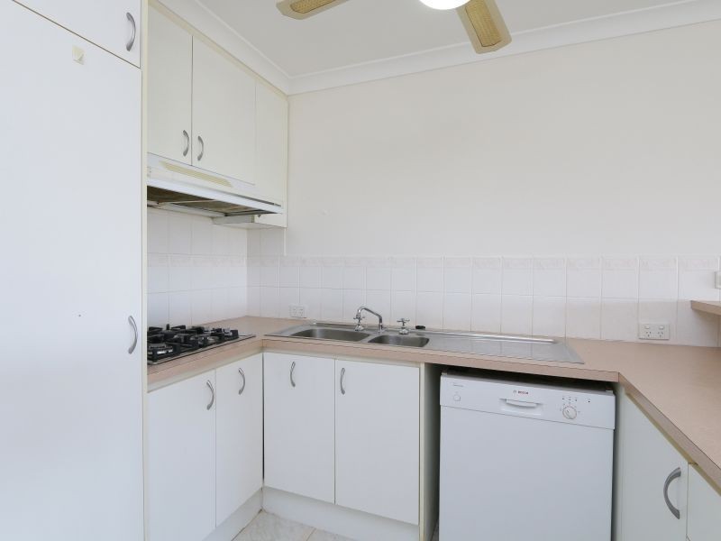 10/12 King George Street, Victoria Park WA 6100