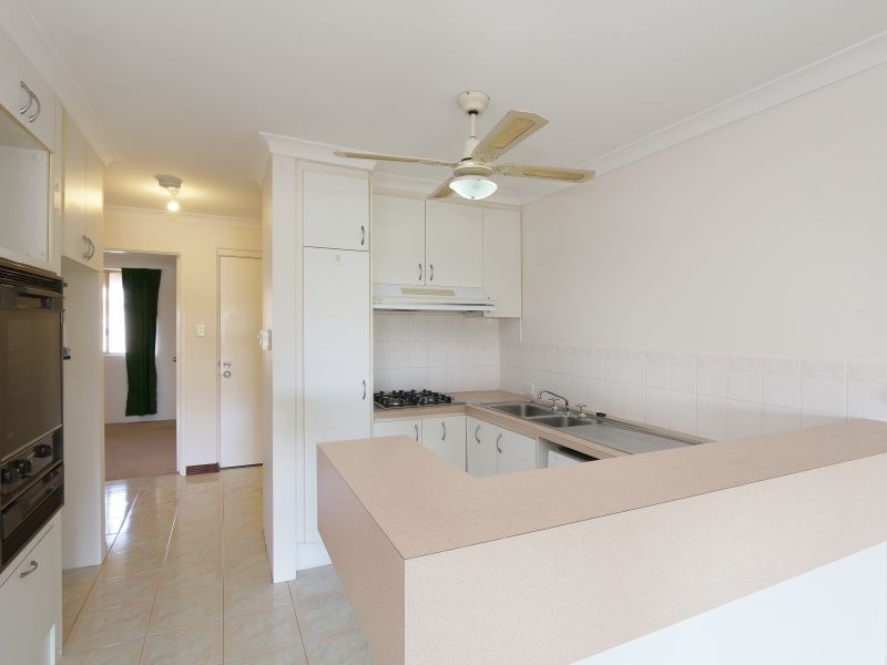 10/12 King George Street, Victoria Park WA 6100