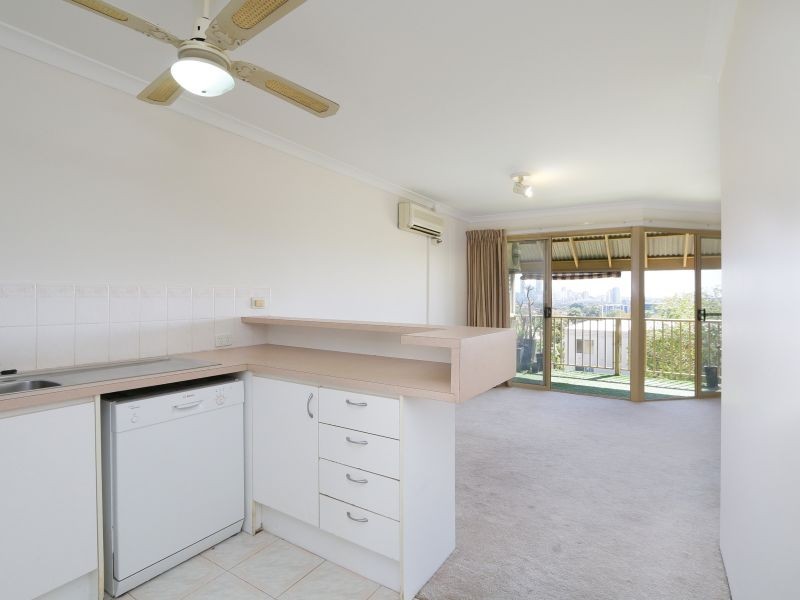 10/12 King George Street, Victoria Park WA 6100