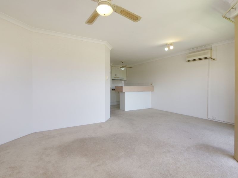 10/12 King George Street, Victoria Park WA 6100