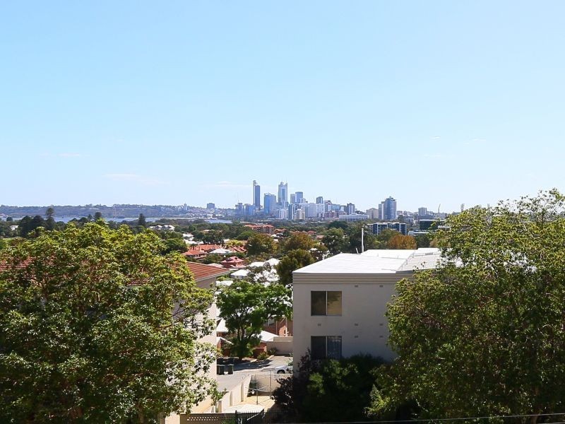 10/12 King George Street, Victoria Park WA 6100