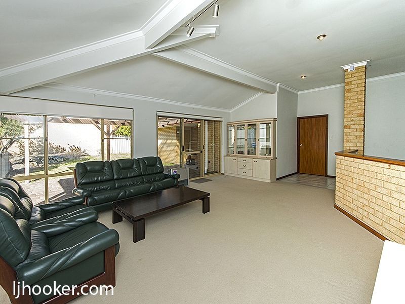 52 Kingsmill Gardens, Winthrop WA 6150