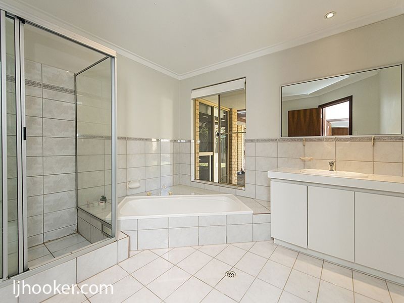 52 Kingsmill Gardens, Winthrop WA 6150