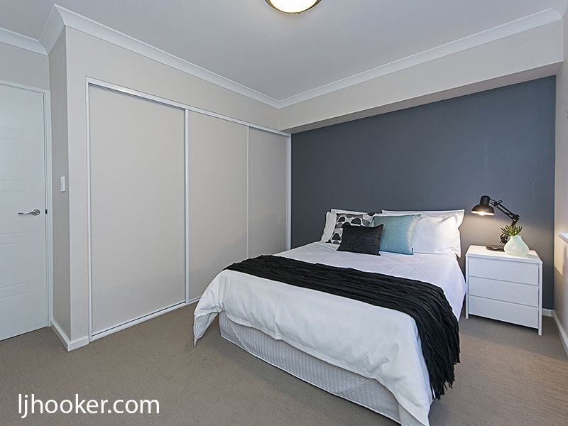 4/4 Lichfield Street, Victoria Park WA 6100