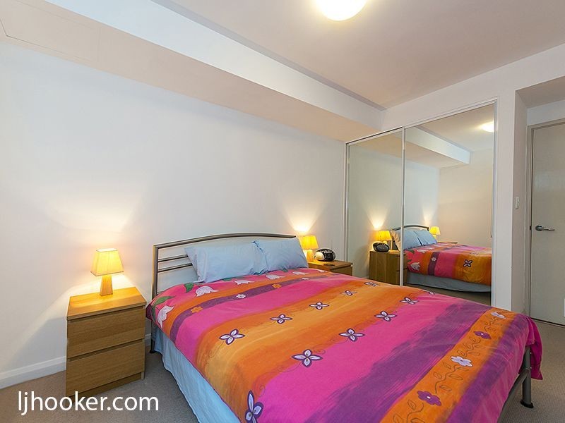 18/25 Melville Parade, South Perth WA 6151